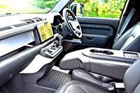 LAND ROVER DEFENDER 110
