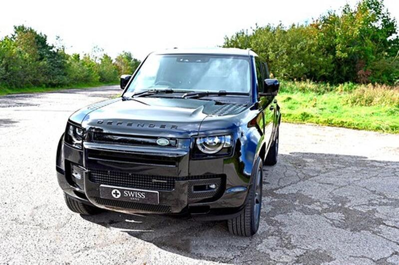 LAND ROVER DEFENDER 110