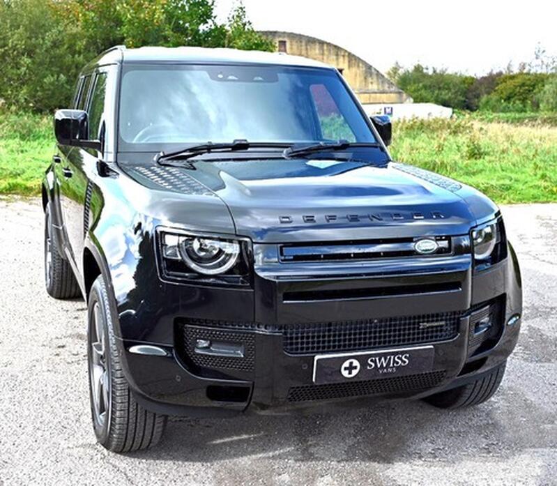 LAND ROVER DEFENDER 110