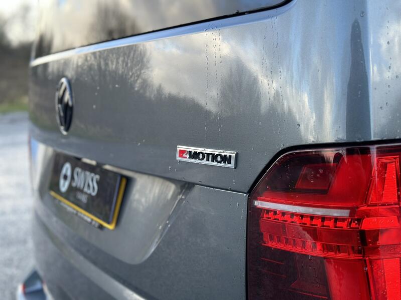 VOLKSWAGEN TRANSPORTER
