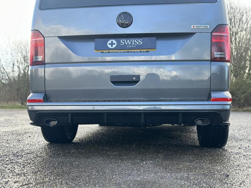 VOLKSWAGEN TRANSPORTER