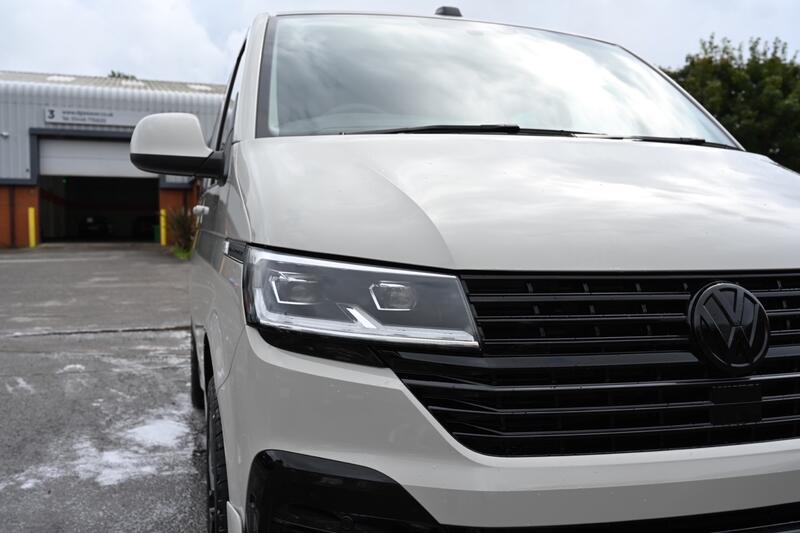 VOLKSWAGEN TRANSPORTER