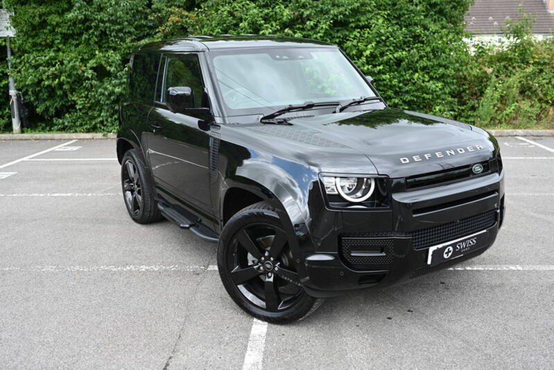 LAND ROVER DEFENDER