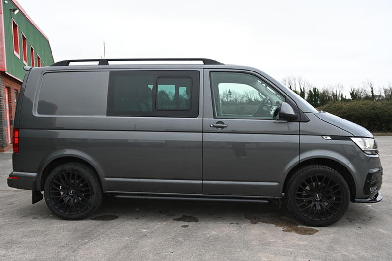 VOLKSWAGEN TRANSPORTER
