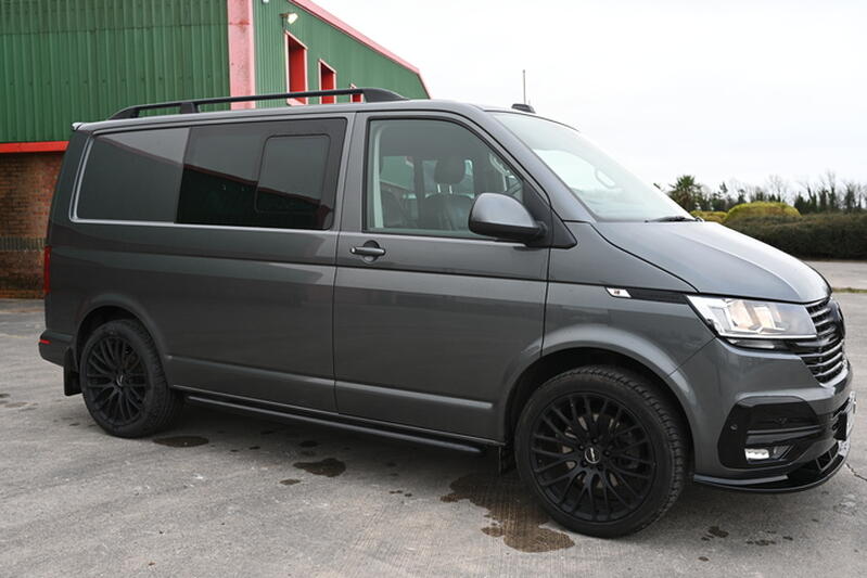 VOLKSWAGEN TRANSPORTER