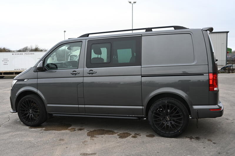 VOLKSWAGEN TRANSPORTER
