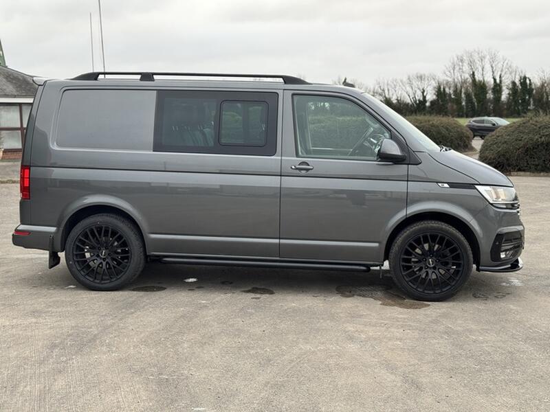 VOLKSWAGEN TRANSPORTER