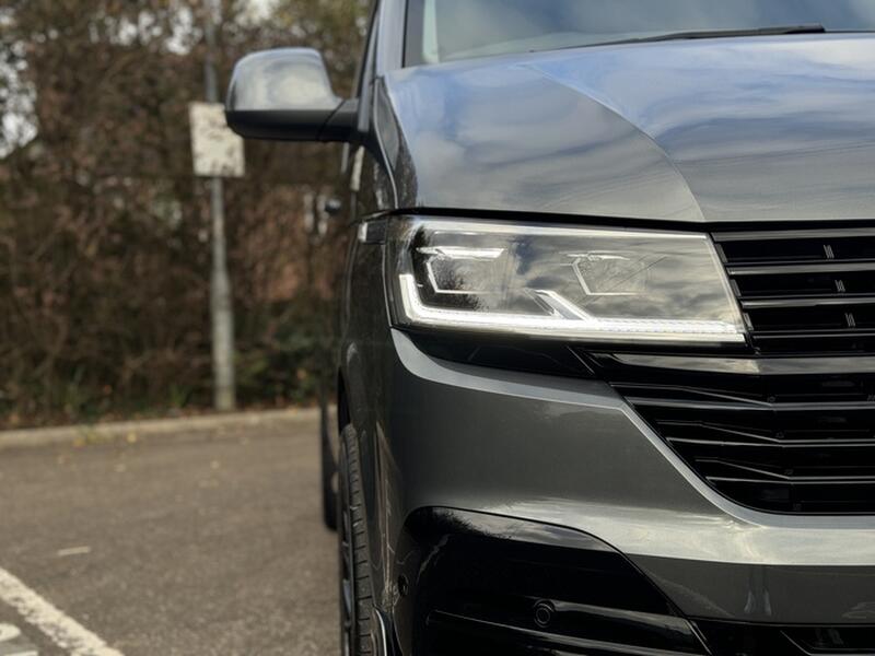 VOLKSWAGEN TRANSPORTER