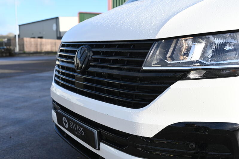 VOLKSWAGEN TRANSPORTER