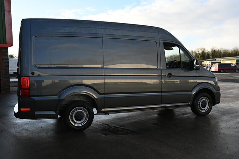 VOLKSWAGEN CRAFTER