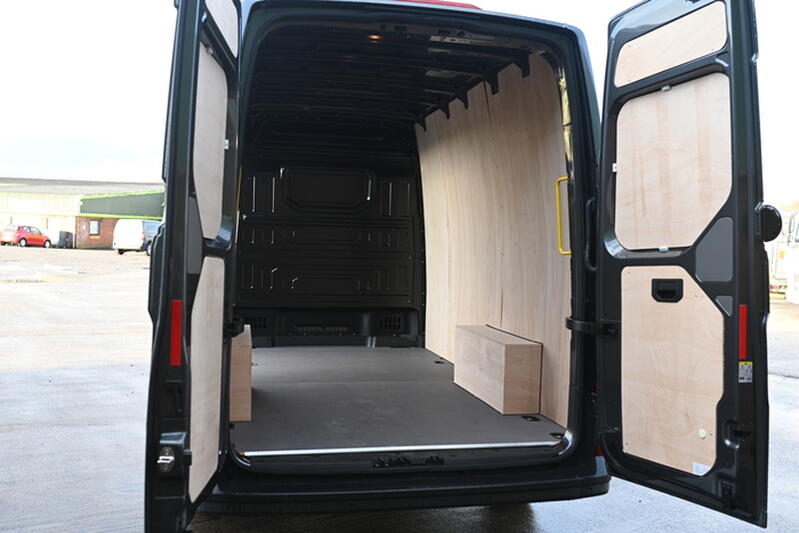 VOLKSWAGEN CRAFTER