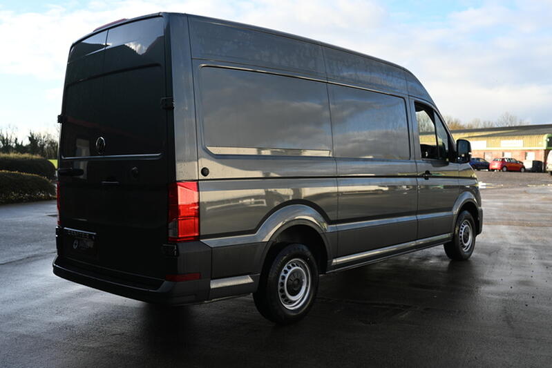 VOLKSWAGEN CRAFTER