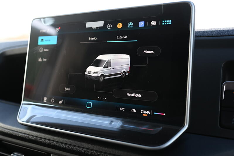 VOLKSWAGEN CRAFTER