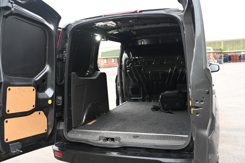 FORD TRANSIT CONNECT